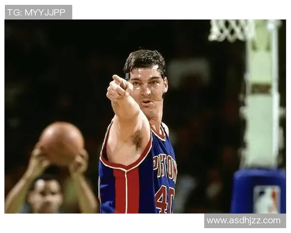 足球场上的十大恶名球星 他们的脏动作让人记忆犹新